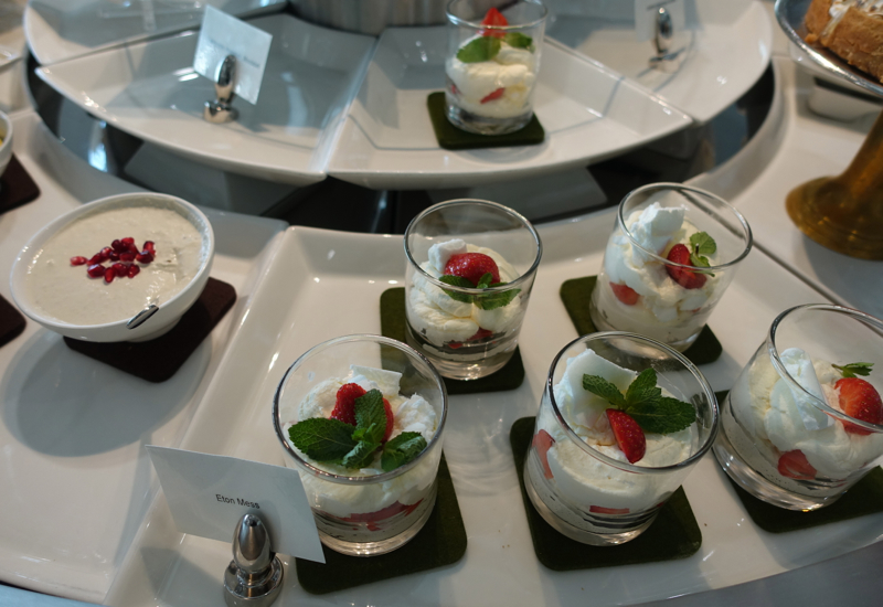 Eton Mess Dessert, Emirates Lounge Review LHR T3