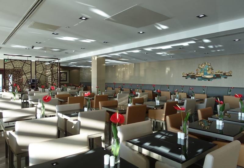 Review: Emirates Lounge LHR T3-Tightly Packed Seating