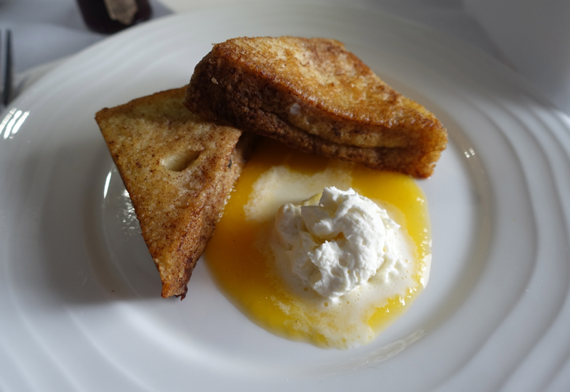 French Toast with Peach Sauce and Mascarpone, Emirates A380 First Class Review