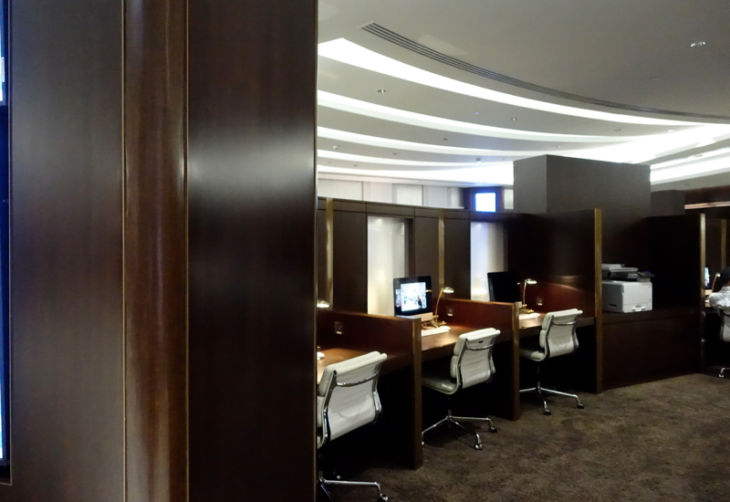 Business Center, Etihad Business Class Lounge Abu Dhabi Review
