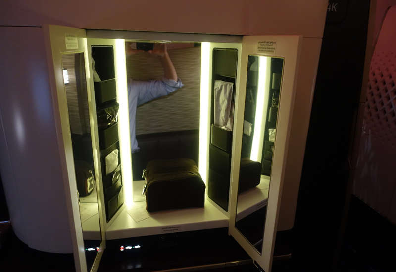 Vanity and Mirror, Etihad First Apartment, A380 Review