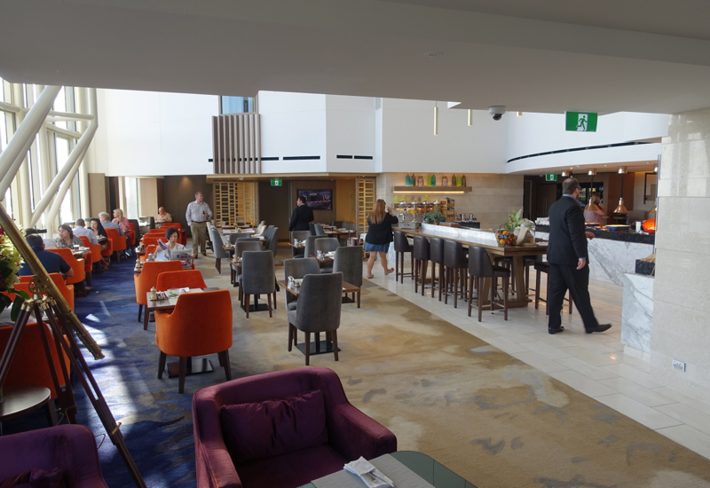 Horizon Club Lounge Seating, Shangri-La Sydney Review