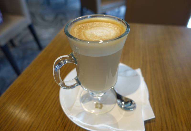 Latte, Cafe Mix, Shangri-La Sydney Review