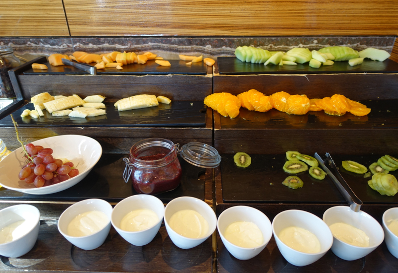 Fresh Fruit and Yogurt, Sofitel Auckland Breakfast