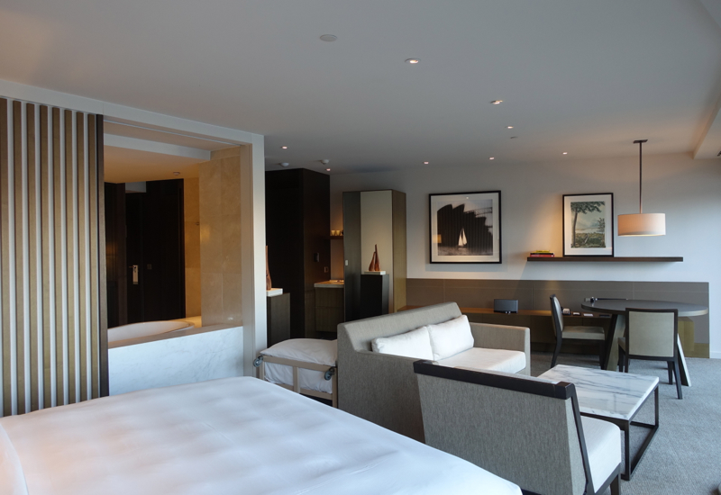 Opera Deluxe Room, Park Hyatt Sydney Review