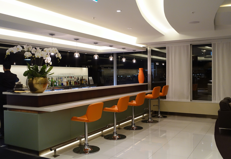 Bar, Etihad Sydney Lounge Review