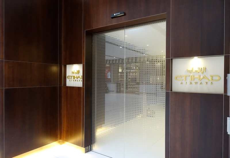 Review: Etihad Lounge Sydney Entrance Near Gate 51