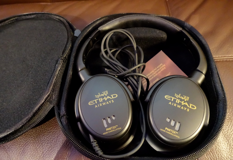 Phitek Noise Cancelling Headphones, Etihad First Apartment Review