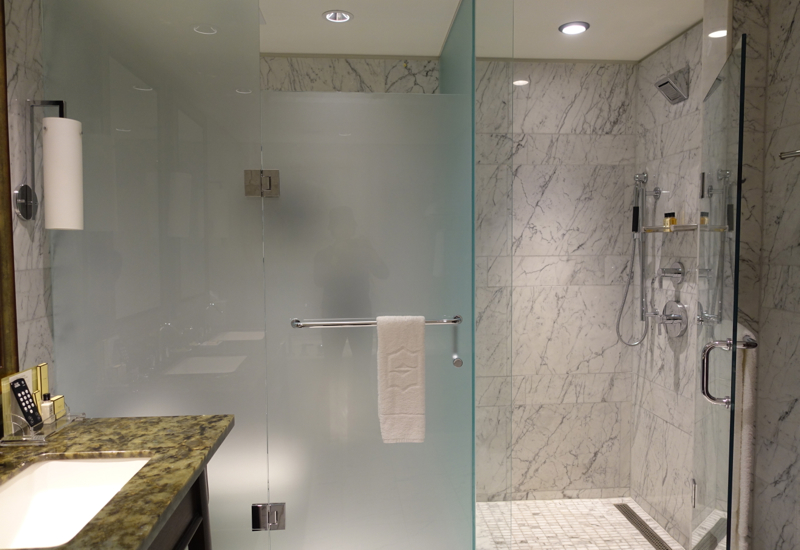 Shangri-La Toronto Executive Room Shower Review