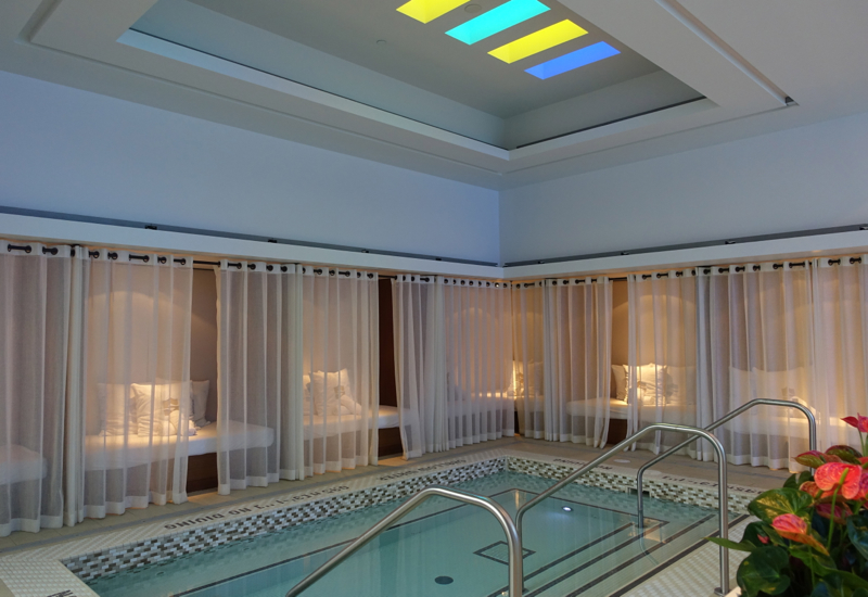 Jacuzzi, Shangri-La Toronto Review