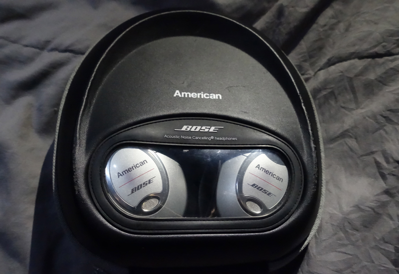 Bose Noise Canceling Headphones, American A321 Business Class review