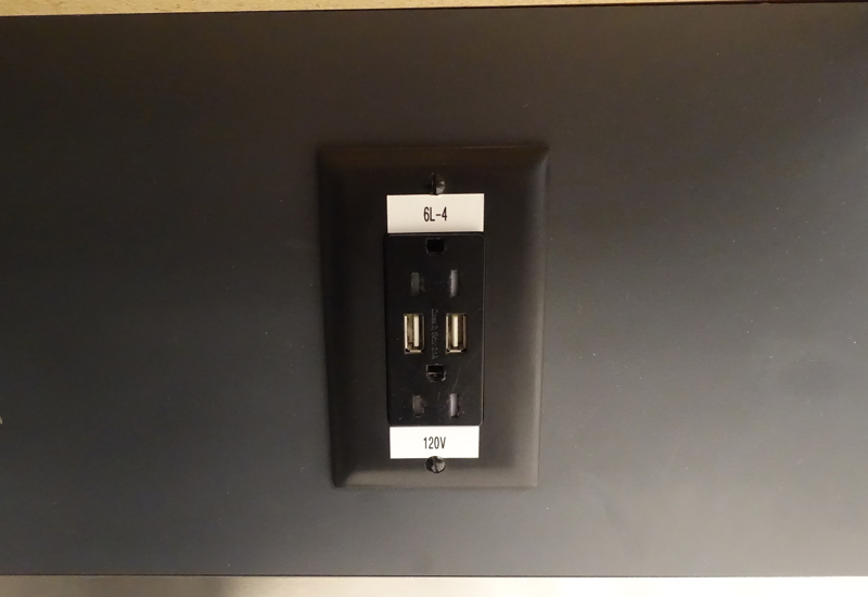 Power Outlet Under Each Banquette Seat, LAX International Lounge Review