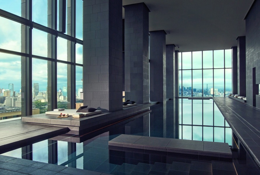 Top First Class Awards to Tokyo and Best Tokyo Luxury Hotels