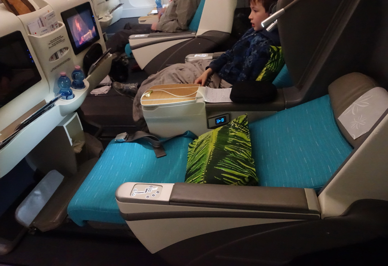 Review: Air Tahiti Nui Business Class A340-300