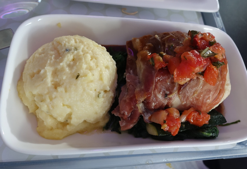 Best Premium Economy: Delicious Meal