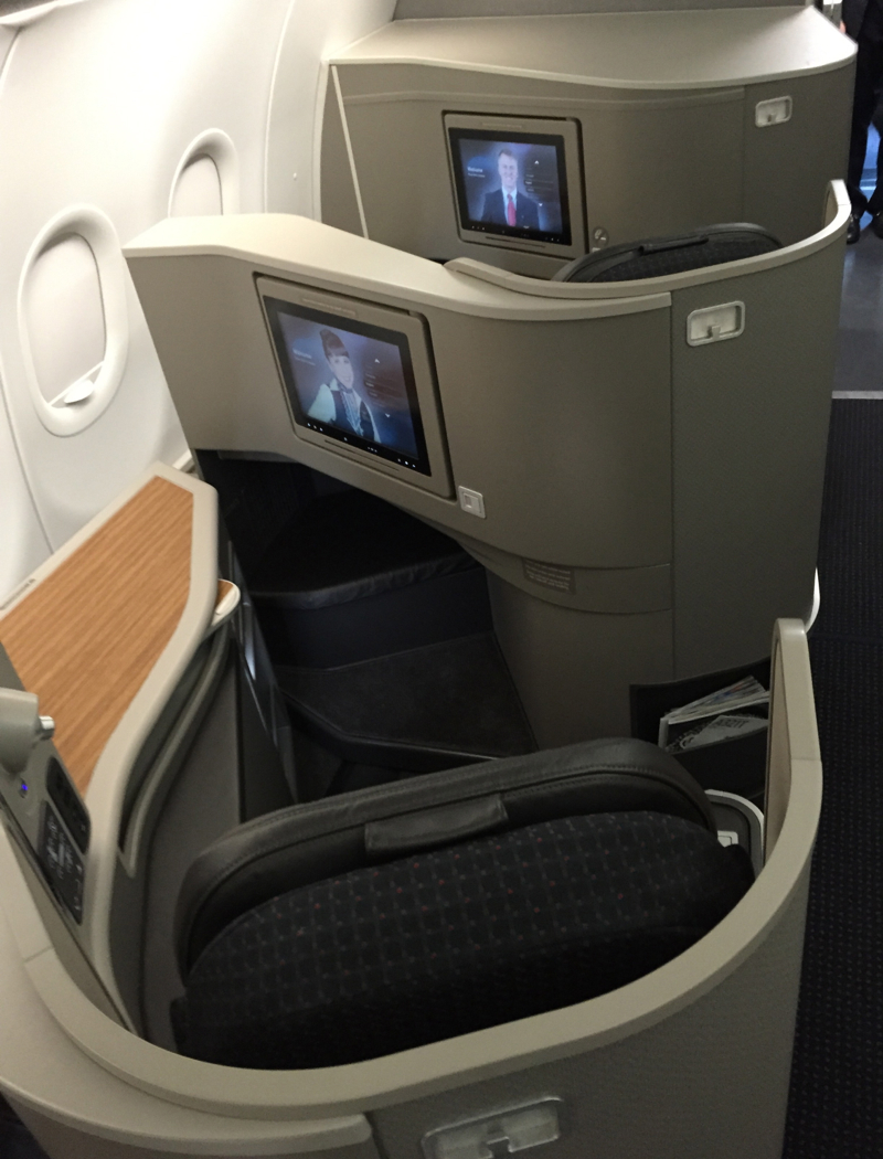 Review: American Airlines A321 First Class Cabin
