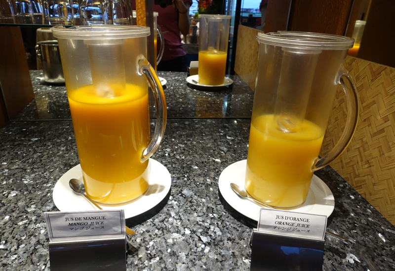 Juices, Papeete Business Class Lounge Review