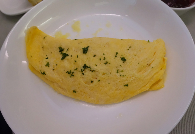 Cheese Omelet, Fiji Airways Business Class Review