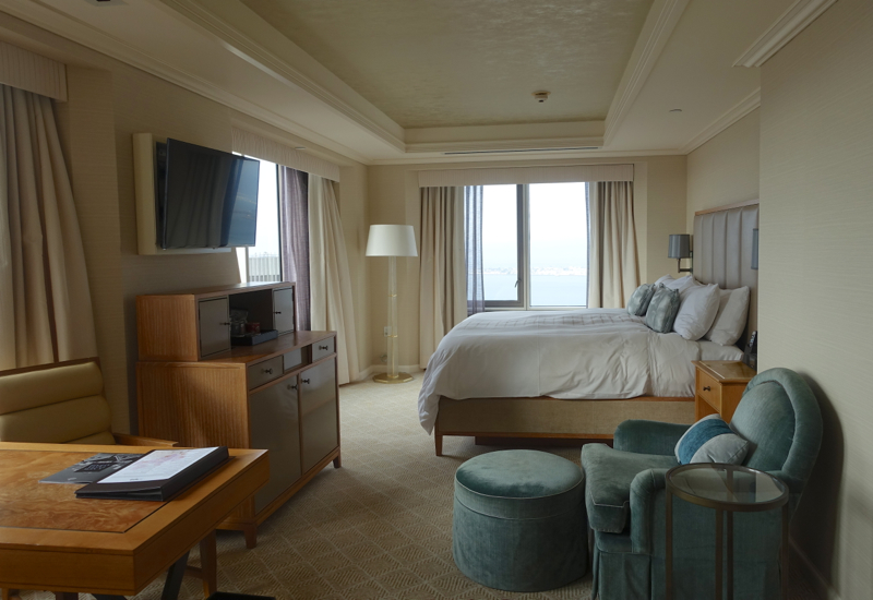 Luxury Bridge to Bridge Room, Loews Regency San Francisco Review