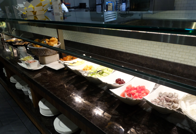 AMEX Centurion Lounge San Francisco Review - Breakfast Buffet