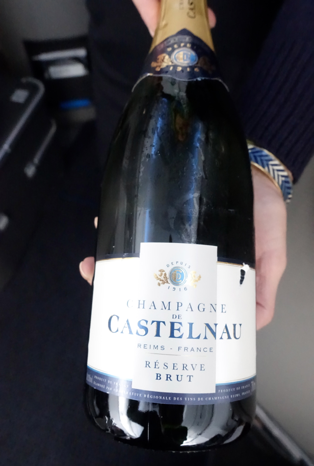 Champagne de Castelnau Reserve Brut, American A321 First Class Review