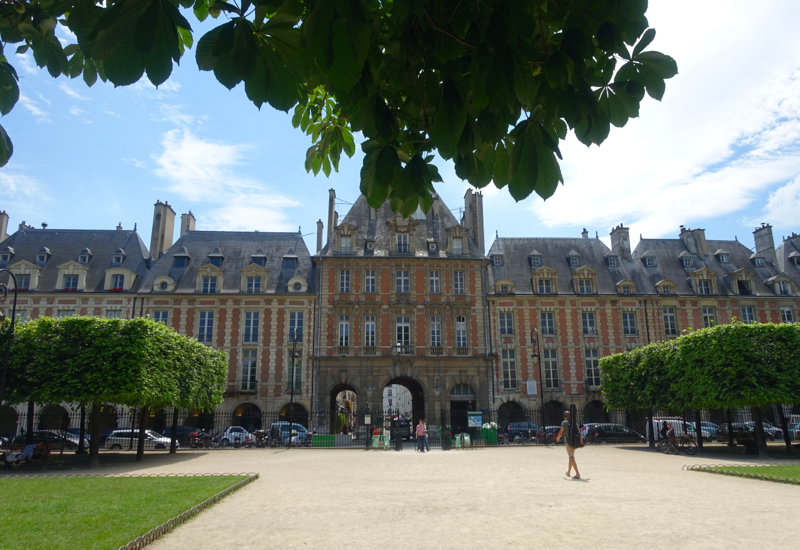 Places des Vosges, Paris Muse Walking Tour for Families Review