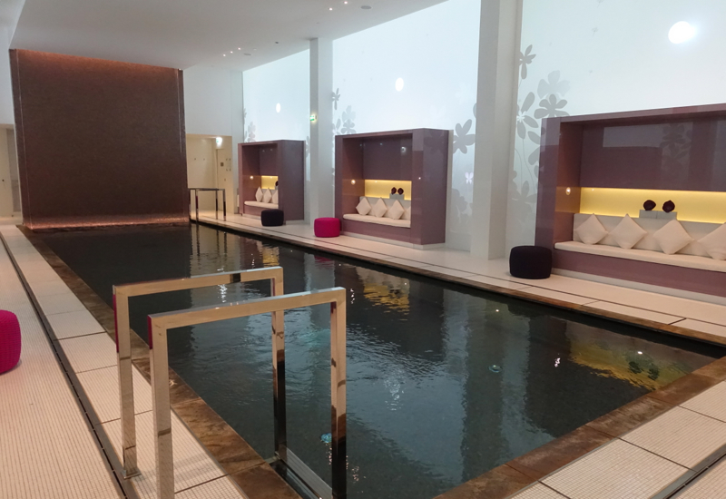Swimming Pool, Mandarin Oriental Paris Review