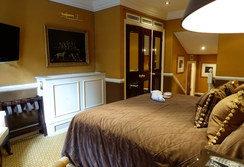 Deluxe Room King Bed, The Milestone Hotel London Review