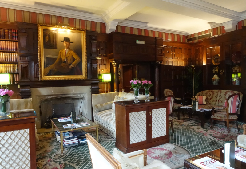 The Lounge, The Milestone Hotel London Review