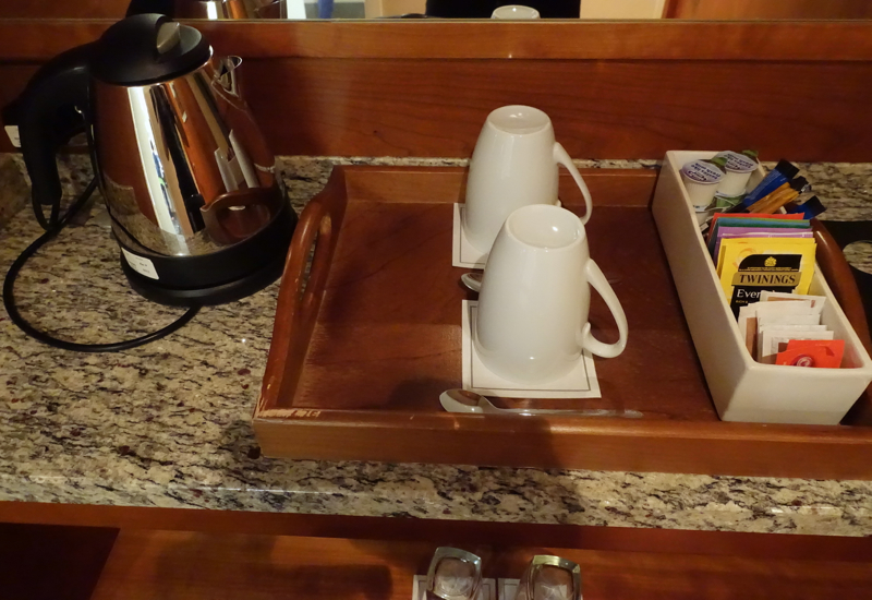 Tea Kettle and Twinings Tea, Sofitel London Heathrow Review