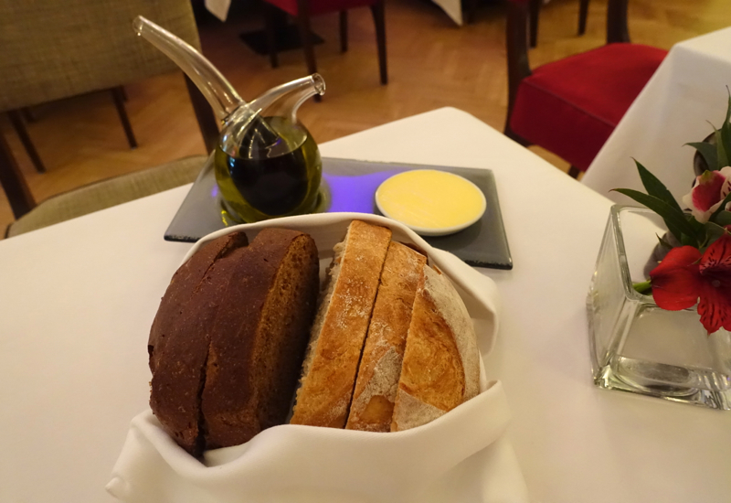 Bread and Elegant Oil / Vinegar Server, Cafe Astoria St. Petersburg Review