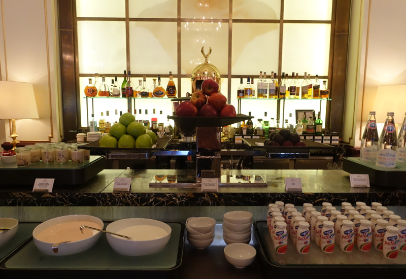 Fresh Fruit and Yogurt, Cafe Astoria Buffet Breakfast Review