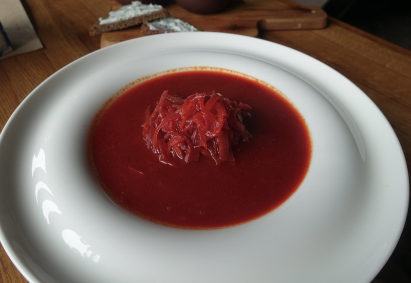 Vkus Est Borsht Soup, St. Petersburg Review