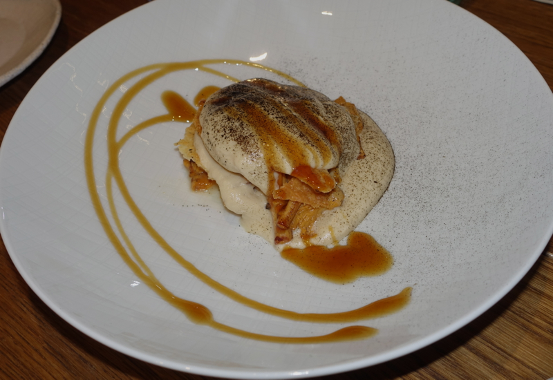 Millefeuille with Chanterelles, Duo Gastrobar, St. Petersburg Review