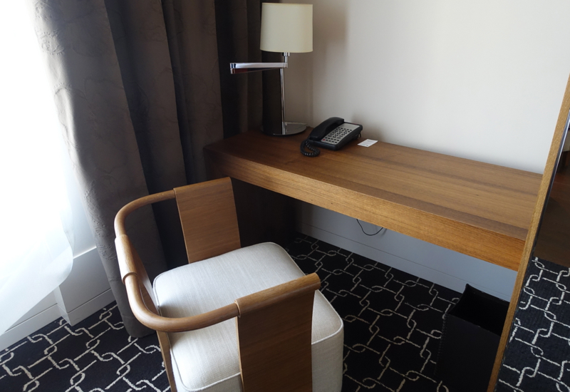 Work Desk, Park Hyatt Moscow Review