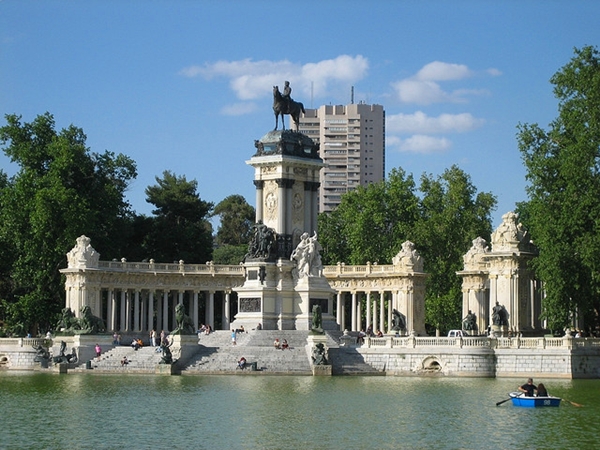 El Retiro Park, Madrid Spain