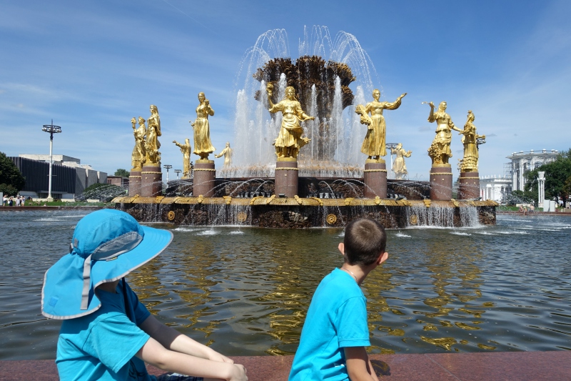 Peoples Friendship Fountain, VDNKh Review