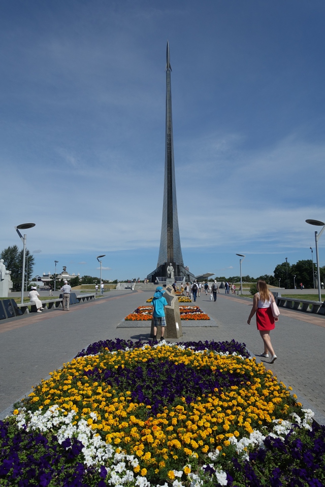 VDNKh Monument to the Conquerors of Space Review