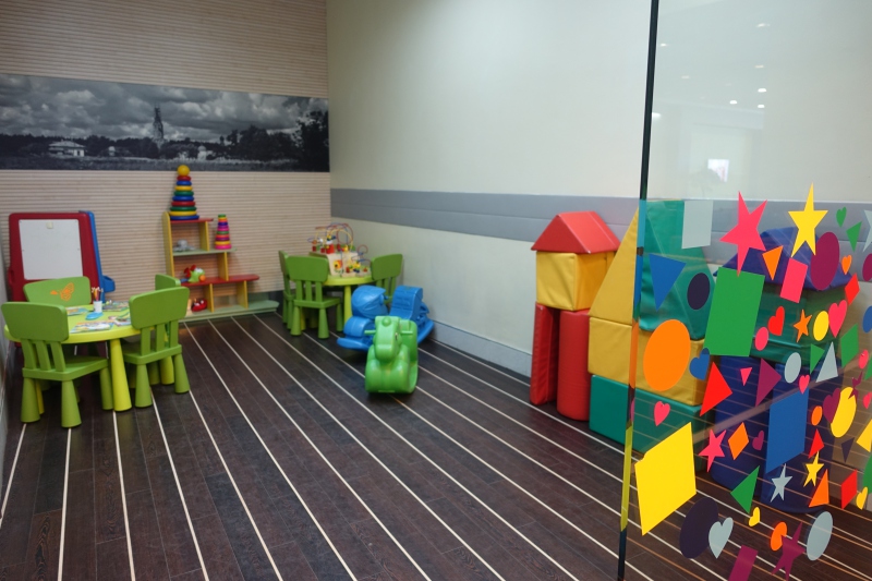 Kids' Playroom, DME Airport Lounge Review