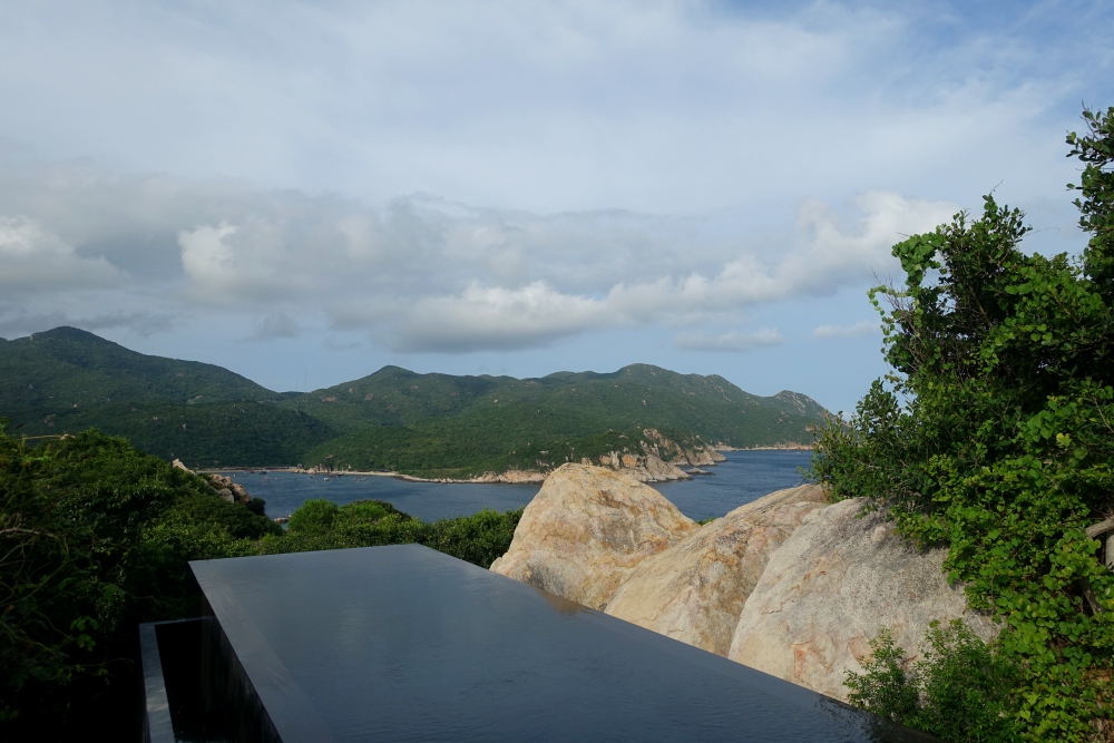 Villa's Private Infinity Pool