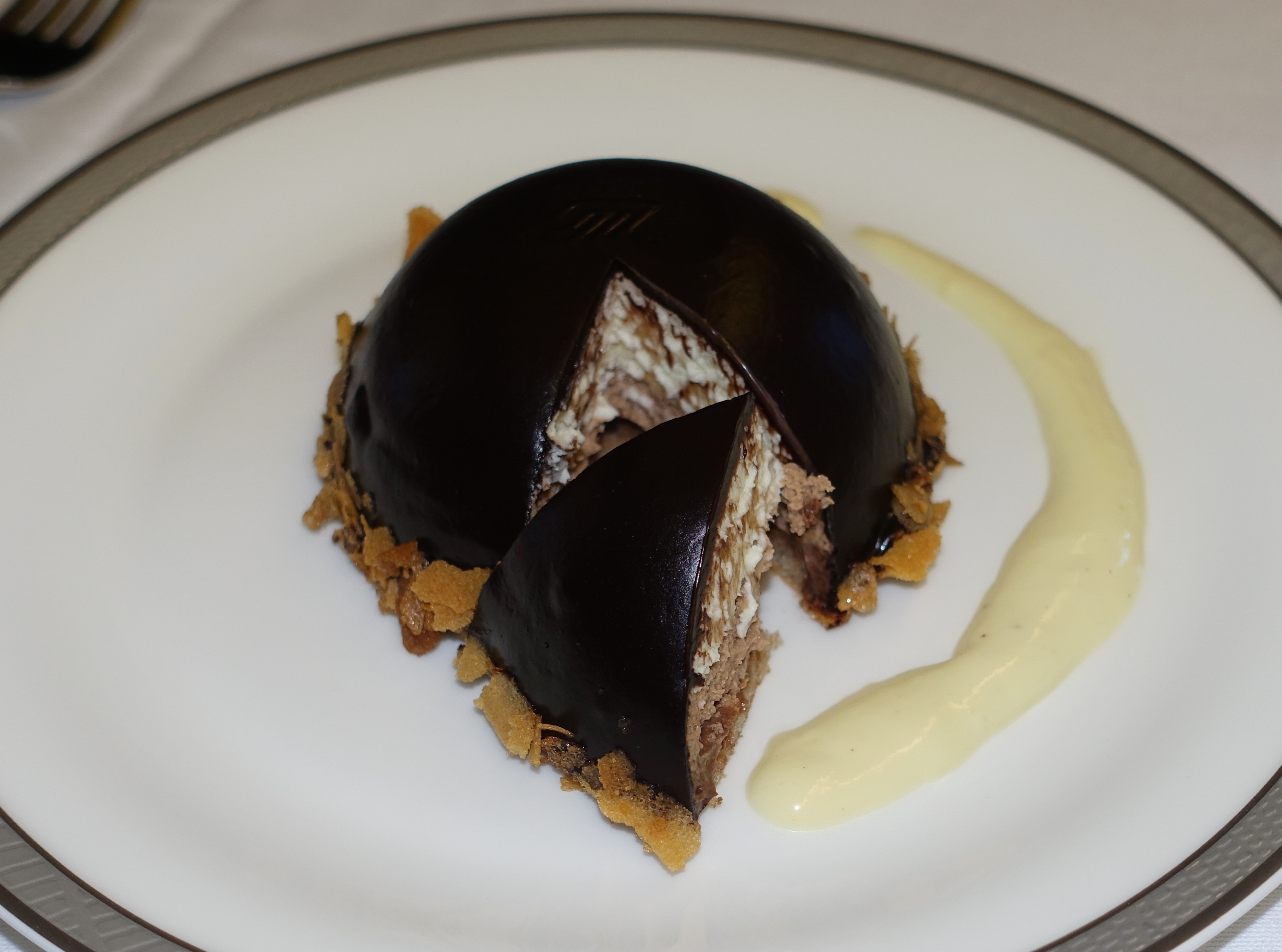 Chocolate Delice Dessert, Singapore First Class Review