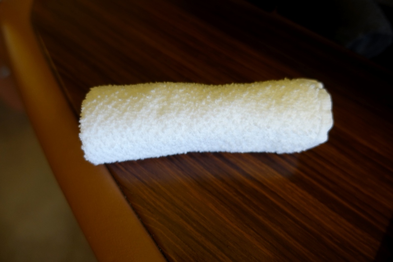 Refreshing Towel, Singapore First Class Review