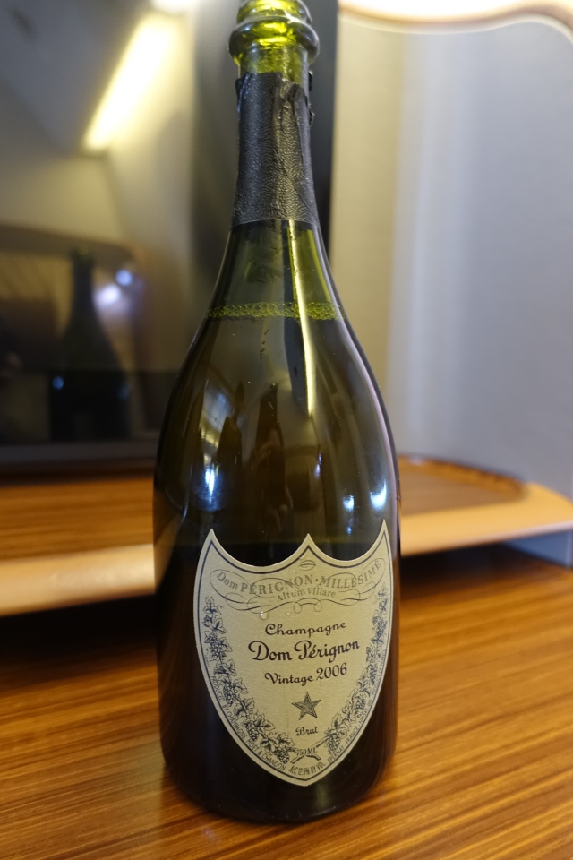 Dom Perignon Champagne 2006, Singapore First Class Review