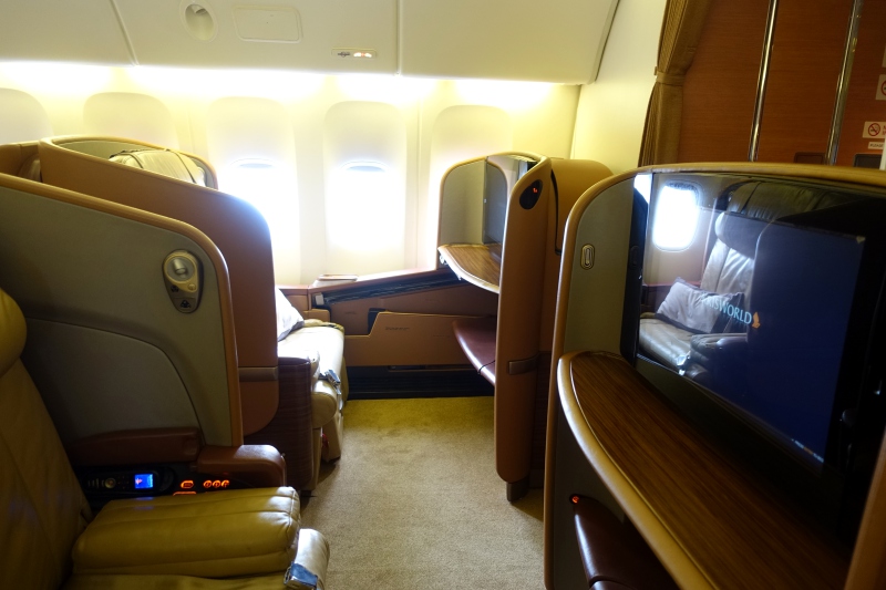 Singapore Airlines First Class Cabin 777 Review