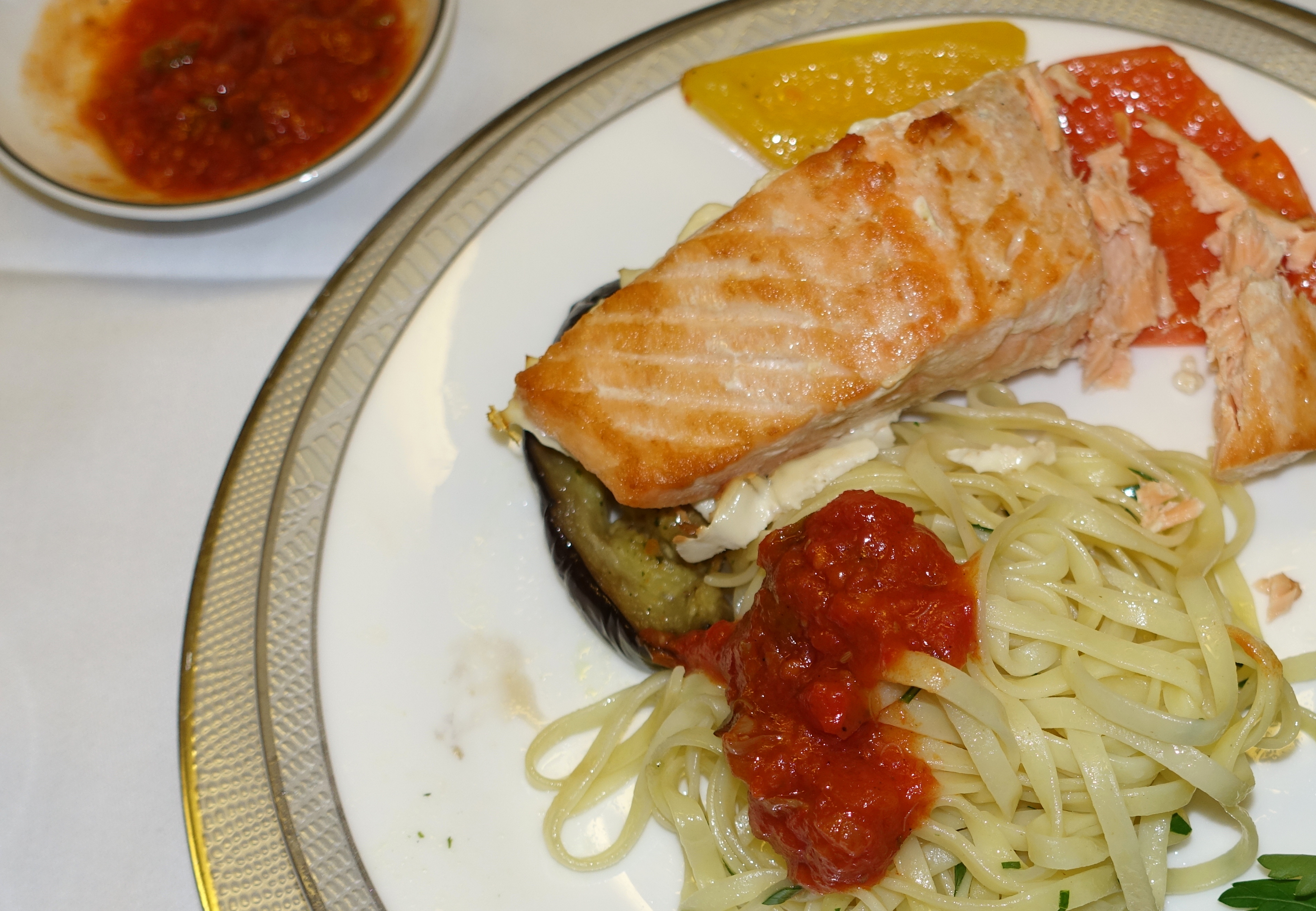 Pan Seared Salmon with Tomato Caper Sauce, Singapore First Class Review