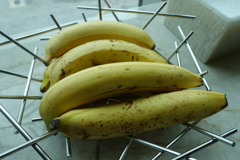 Bananas, The Centurion Lounge New York LGA Review