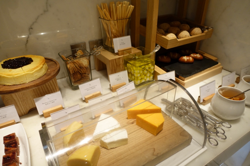 Cheeses, Cathay The Wing First Class Lounge Dining Review