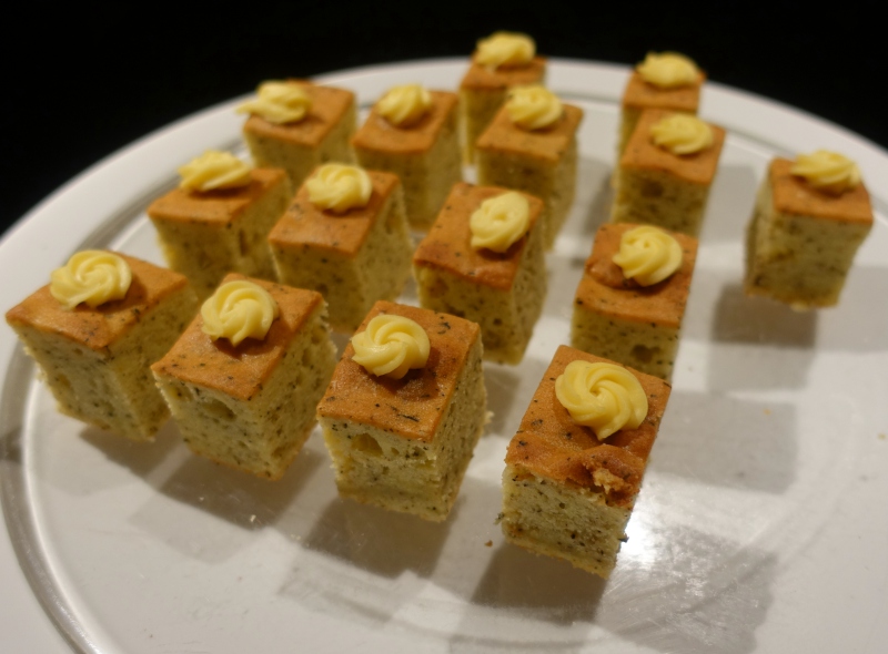 Jasmine Tea Butter Cakes in Tea Room, The Pier Business Class Lounge Review, HKG