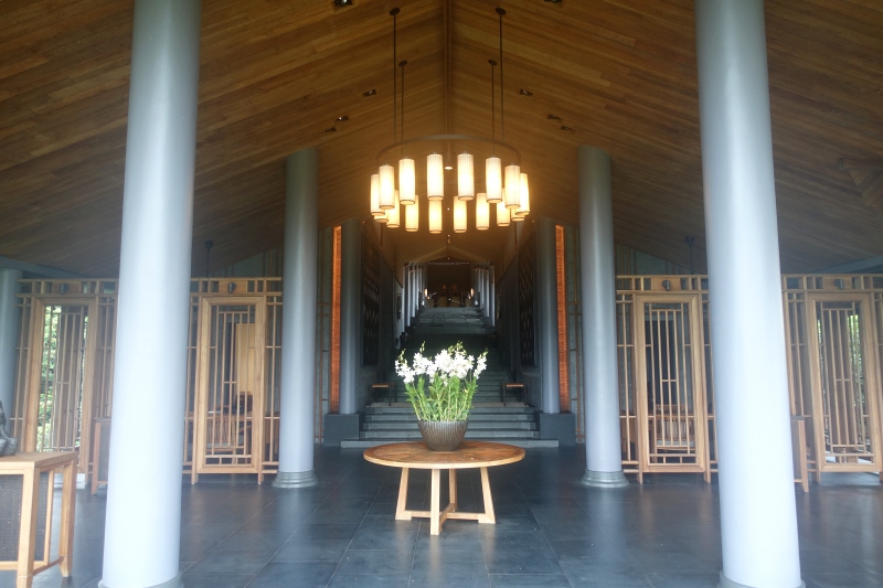 Amanoi Main Pavilion Lobby