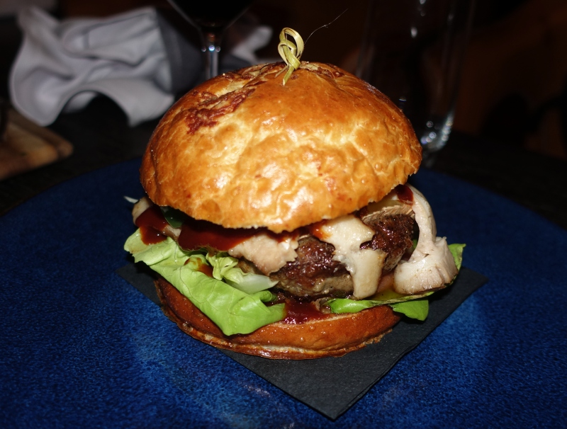 Burger, Black Barn NYC Restaurant Review